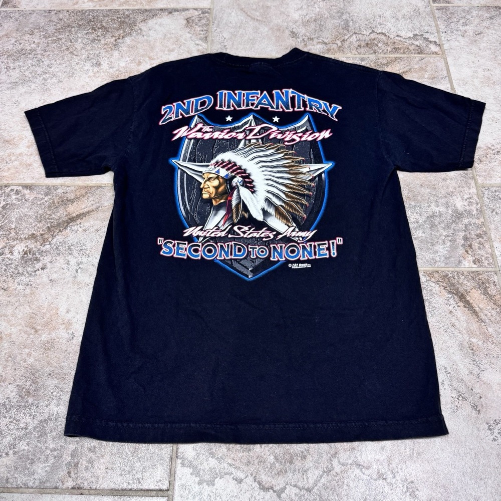2nd Infantry Men's T-Shirt Medium Warrior Division‎ US Army Indian Shield Black